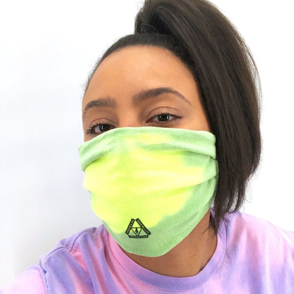 TOUCH ME & DYE Color Changing Mask - Picture 3 of 10